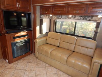 2016 Forest River Berkshire 34 QS  Cummins 340hp - Photo 34 - Angola, IN 46703