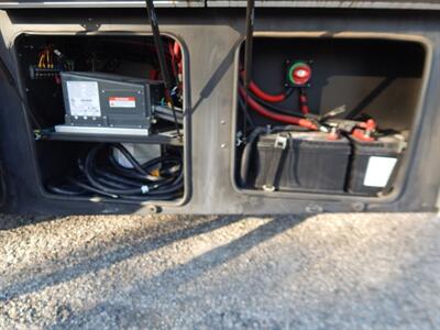 2016 Forest River Berkshire 34 QS  Cummins 340hp - Photo 15 - Angola, IN 46703