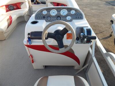 2009 Sunchaser 818 CR/FH   - Photo 13 - Angola, IN 46703