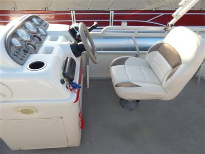 2009 Sunchaser 818 CR/FH   - Photo 11 - Angola, IN 46703