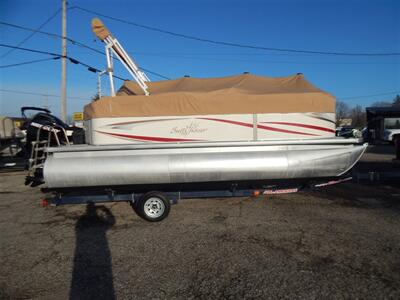 2009 Sunchaser 818 CR/FH   - Photo 3 - Angola, IN 46703