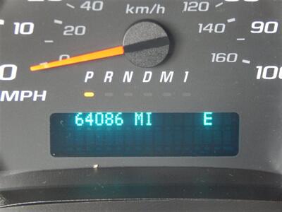 2017 Chevrolet Express LT 3500  15 Passenger - Photo 21 - Angola, IN 46703