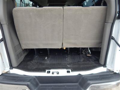 2017 Chevrolet Express LT 3500  15 Passenger - Photo 15 - Angola, IN 46703