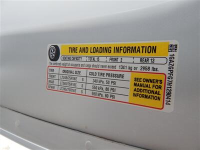 2017 Chevrolet Express LT 3500  15 Passenger - Photo 19 - Angola, IN 46703