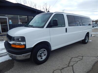 2017 Chevrolet Express LT 3500  15 Passenger - Photo 7 - Angola, IN 46703