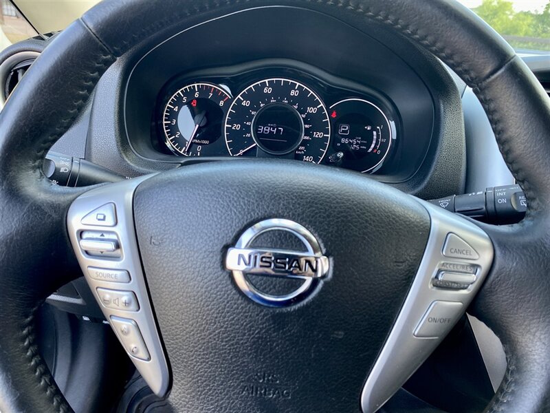 2019 Nissan Versa Note SV photo