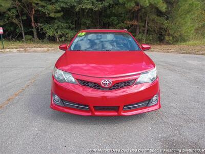 2013 Toyota Camry XLE   - Photo 2 - Smithfield, NC 27577