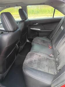 2013 Toyota Camry XLE   - Photo 15 - Smithfield, NC 27577
