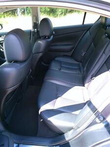 2009 Nissan Maxima 3.5 SV   - Photo 15 - Smithfield, NC 27577