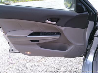 2008 Honda Accord EX-L   - Photo 9 - Smithfield, NC 27577