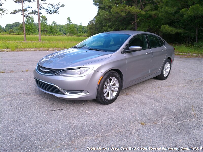 2015 Chrysler 200 Limited  