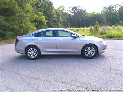 2015 Chrysler 200 Limited   - Photo 4 - Smithfield, NC 27577