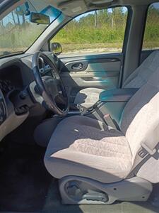 2004 GMC Envoy SLE   - Photo 13 - Smithfield, NC 27577