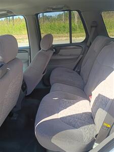 2004 GMC Envoy SLE   - Photo 15 - Smithfield, NC 27577