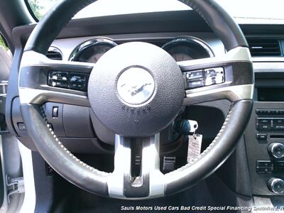 2010 Ford Mustang V6   - Photo 10 - Smithfield, NC 27577
