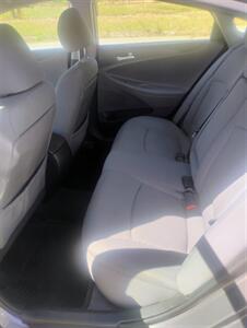2011 Hyundai SONATA GLS   - Photo 16 - Smithfield, NC 27577