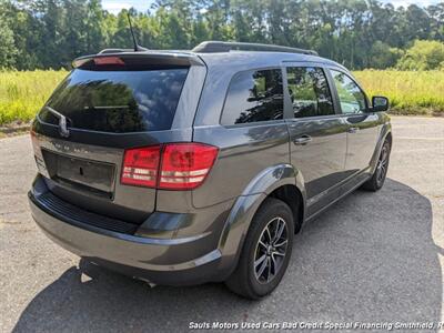 2018 Dodge Journey SE   - Photo 5 - Smithfield, NC 27577