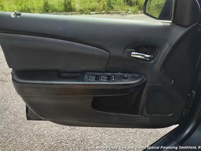 2014 Dodge Avenger SE - Photo 9 - Smithfield, NC 27577