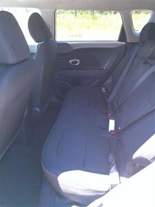 2015 Kia Soul + - Photo 15 - Smithfield, NC 27577