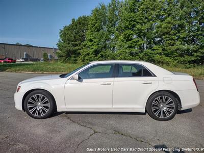 2013 Chrysler 300 Series S   - Photo 8 - Smithfield, NC 27577