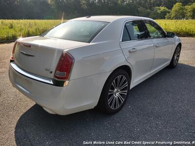 2013 Chrysler 300 Series S   - Photo 5 - Smithfield, NC 27577