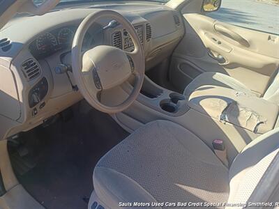 2002 Ford Expedition XLT   - Photo 14 - Smithfield, NC 27577