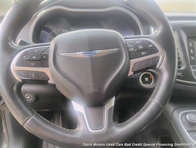 2015 Chrysler 200 Limited   - Photo 10 - Smithfield, NC 27577