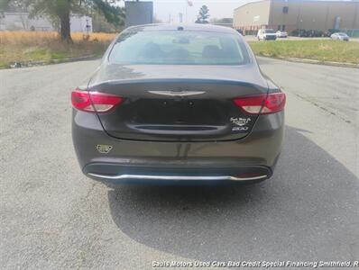 2015 Chrysler 200 Limited   - Photo 6 - Smithfield, NC 27577