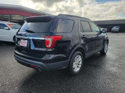 2017 Ford Explorer   - Photo 14 - Fortuna, CA 95540