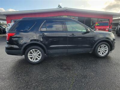 2017 Ford Explorer   - Photo 11 - Fortuna, CA 95540