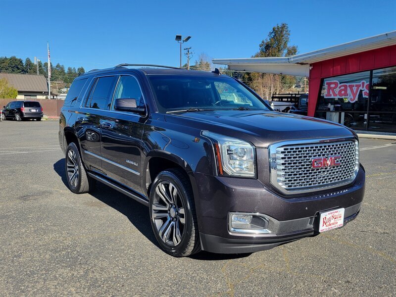 2017 GMC Yukon Denali  
