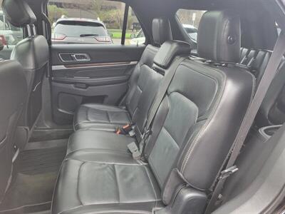 2017 Ford Explorer Limited   - Photo 8 - Fortuna, CA 95540