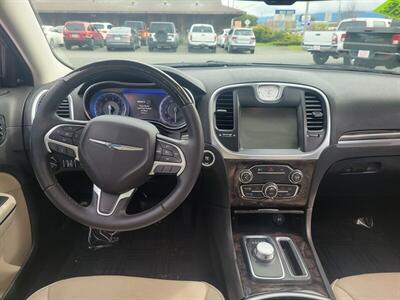 2015 Chrysler 300C   - Photo 5 - Fortuna, CA 95540