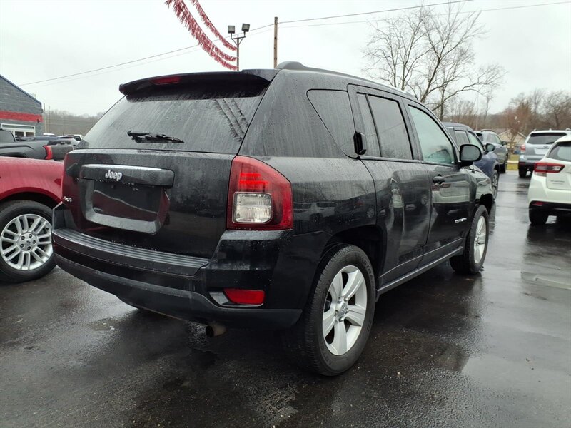 2014 Jeep Compass Sport - Photo 4 - Carmichaels, PA 15320
