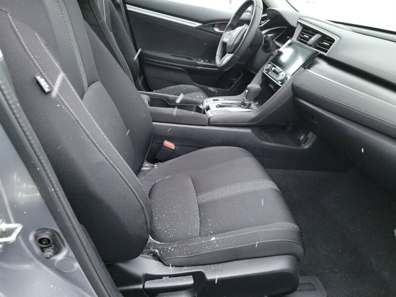 2018 Chevrolet Equinox LT - Photo 13 - Carmichaels, PA 15320