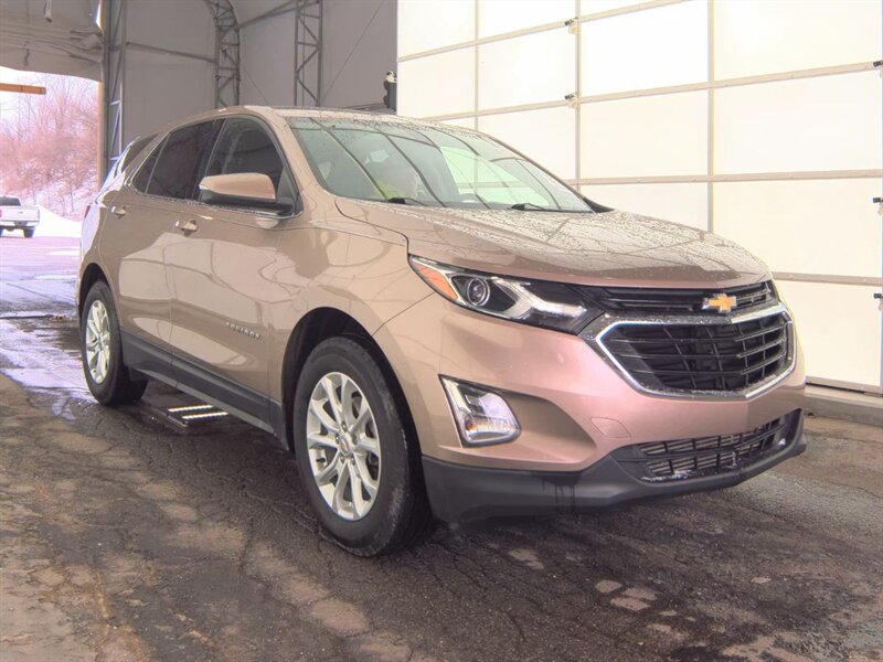2018 Chevrolet Equinox LT - Photo 2 - Carmichaels, PA 15320