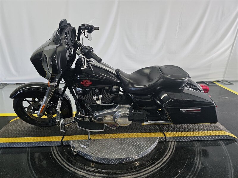 2021 Harley-Davidson FLHT Touring Touring   - Photo 1 - Carmichaels, PA 15320