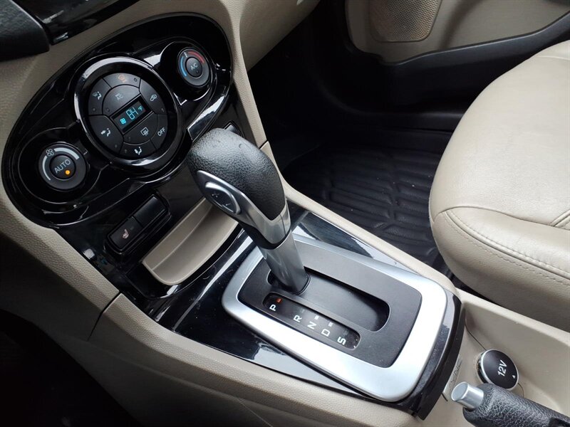 2016 Ford Fiesta Titanium - Photo 12 - Carmichaels, PA 15320