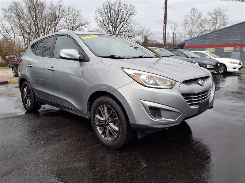2015 Hyundai TUCSON GLS - Photo 4 - Carmichaels, PA 15320