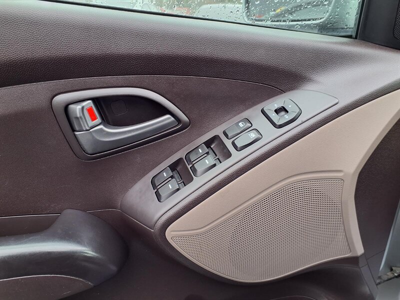 2015 Hyundai TUCSON GLS - Photo 5 - Carmichaels, PA 15320