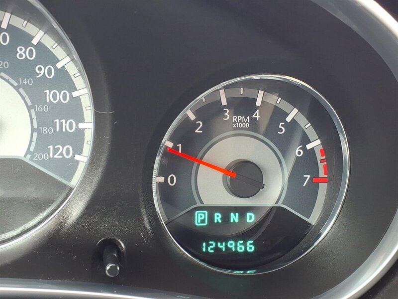 2012 Chrysler 200 Touring - Photo 15 - Carmichaels, PA 15320