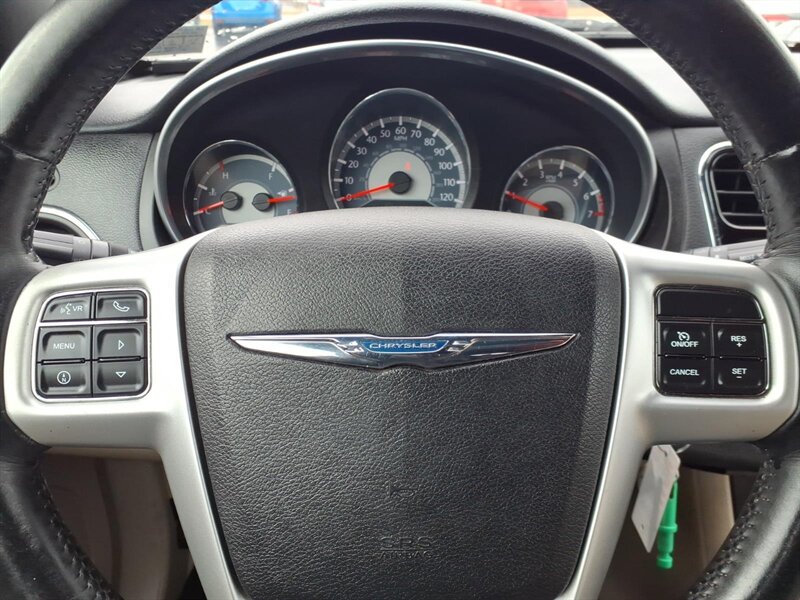 2012 Chrysler 200 Touring - Photo 14 - Carmichaels, PA 15320