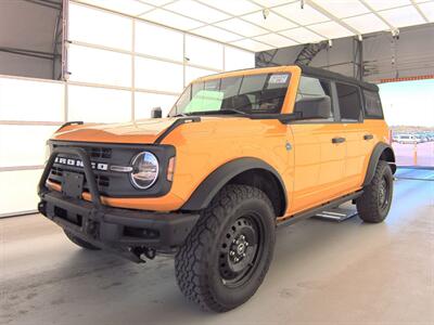 2022 Ford Bronco Black Diamond Advanc  