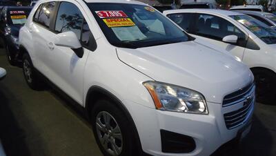 2016 Chevrolet Trax LS - Photo 3 - Van Nuys, CA 91405