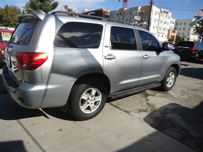 2013 Toyota Sequoia SR5   - Photo 3 - Van Nuys, CA 91405
