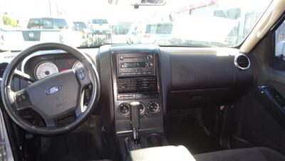 2010 Ford Explorer Sport Trac XLT   - Photo 17 - Van Nuys, CA 91405