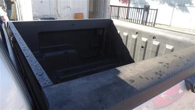 2010 Ford Explorer Sport Trac XLT   - Photo 10 - Van Nuys, CA 91405