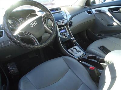 2013 Hyundai ELANTRA Limited   - Photo 15 - Van Nuys, CA 91405