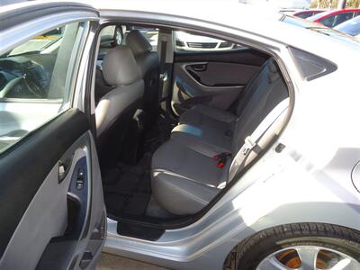 2013 Hyundai ELANTRA Limited   - Photo 13 - Van Nuys, CA 91405