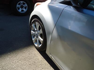 2013 Hyundai ELANTRA Limited   - Photo 17 - Van Nuys, CA 91405